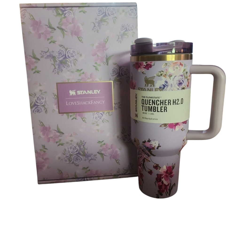 Stanley Quencher H2.0 Tumbler with Pastel Floral Design